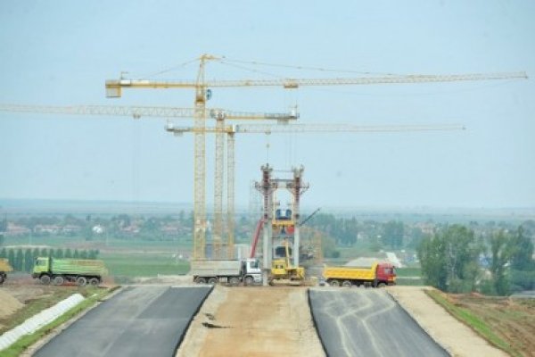 Bulgaria decide în 2013 dacă mai construieşte două poduri peste Dunăre